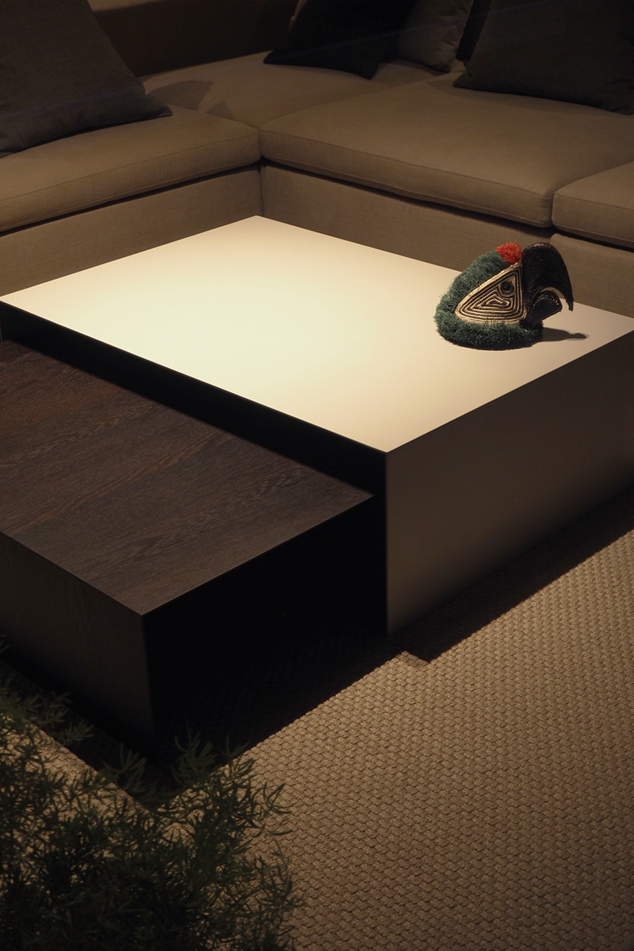 LAVA TABLE