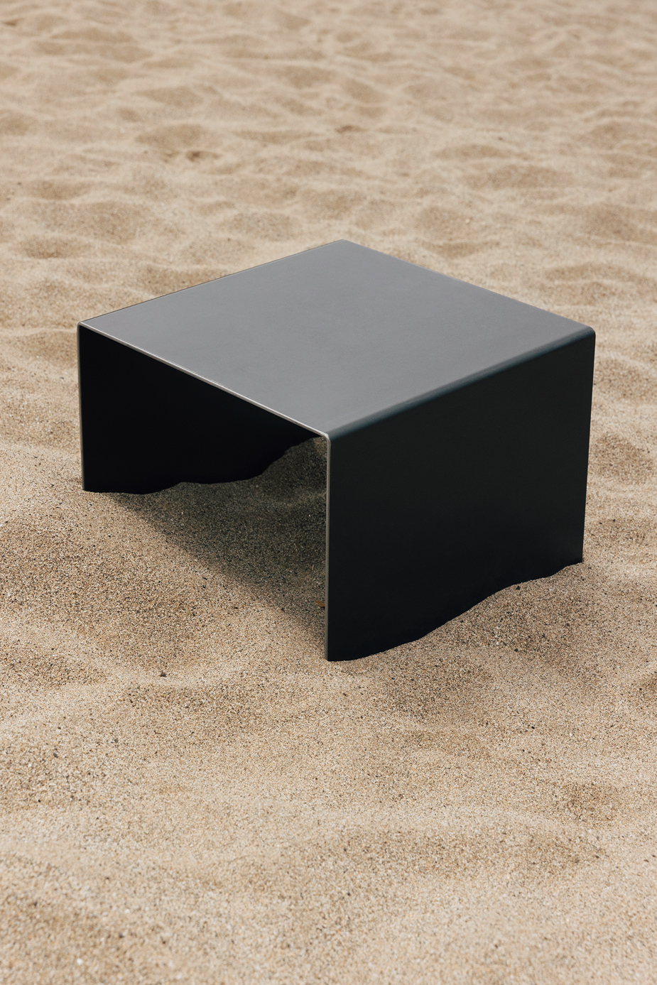 MESA TXOKO HIERRO