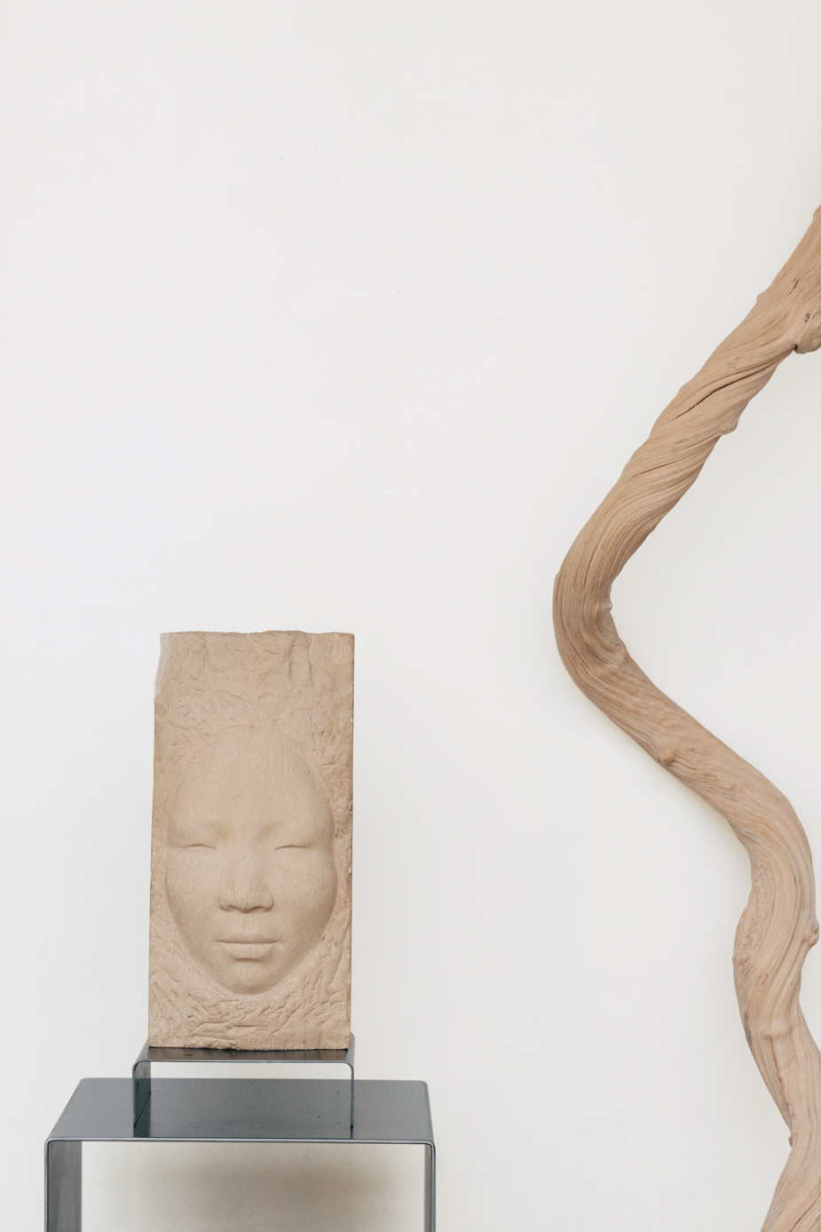 Escultura rostro humano asiático 1